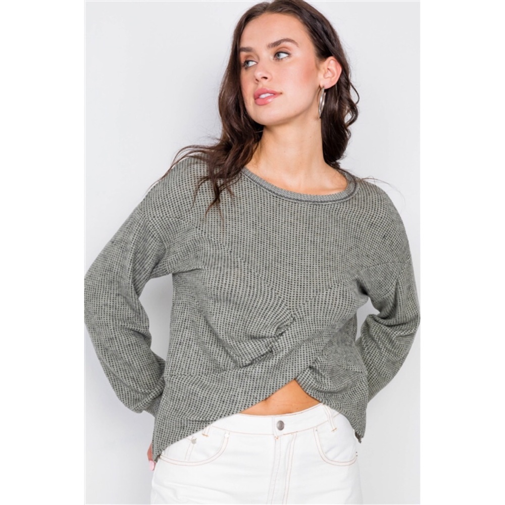 MOSS RELAXED PULLOVER LONG SLEEVE CROSS FRONT TOP
